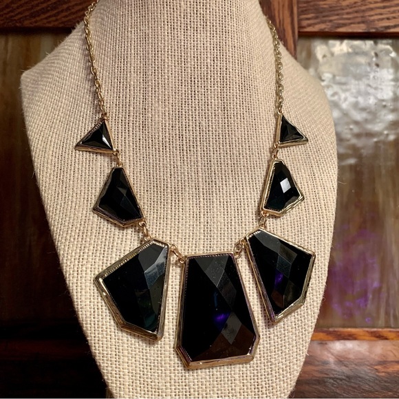 Faceted Jet Colored Geometric Resin Cabochon Necklace - Picture 4 of 7